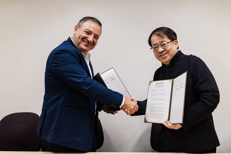 【藝術文化】從國際場域觀察朱團多年 約翰．帕沙達斯簽約入駐