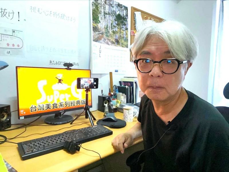 日本爺爺來台40年「臭豆腐涼圓滷肉飯」全都吃 還寫下一本超懂台灣人的味道筆記