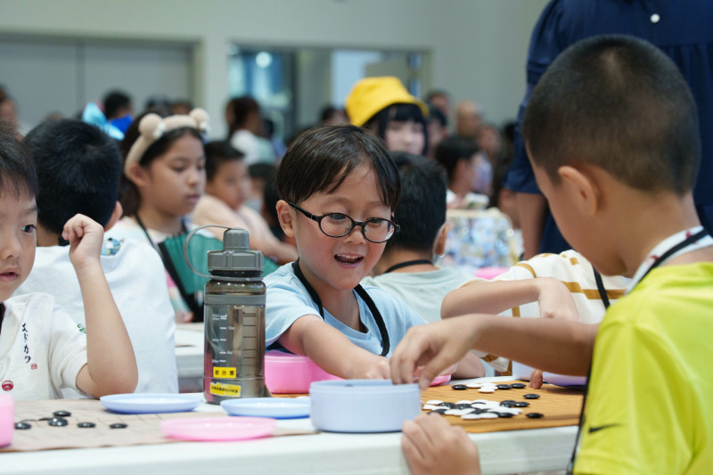 南北故宮跨時空連結 從棋盤對弈 看見妖怪現身