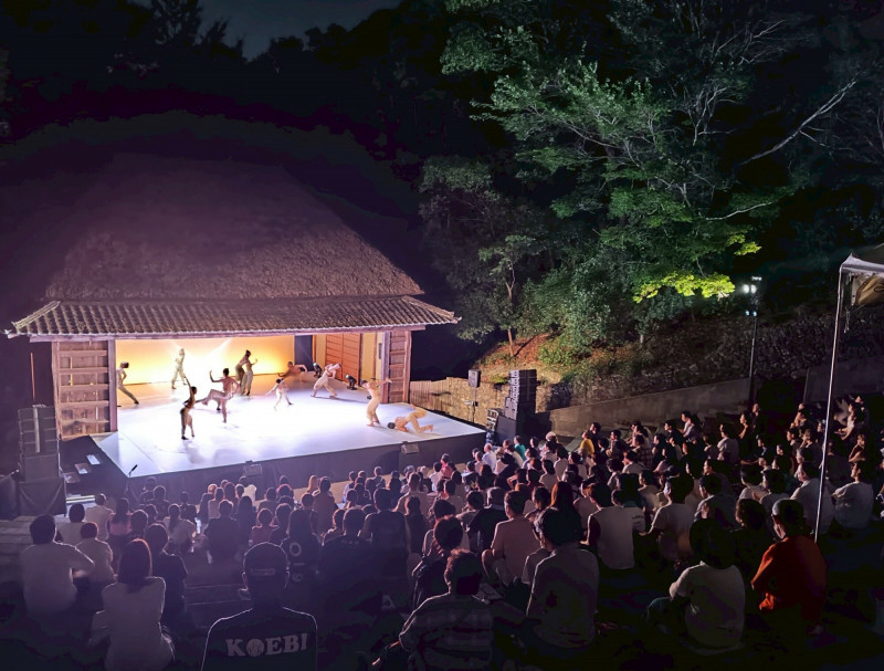 江戶至今歌舞伎舞台古蹟  雲門舞者拍又踏？ 專家這樣說