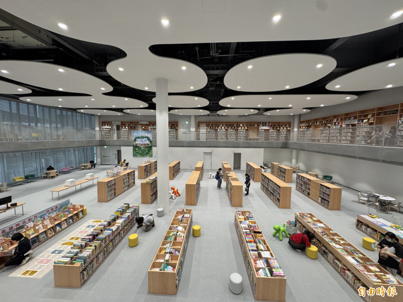 台中綠美圖試營運 民眾：好大好漂亮