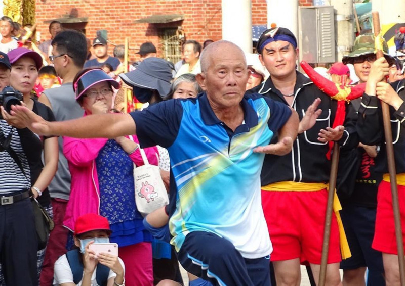 不讓鼓聲沉寂 那些把一生獻給陣頭的台南師父們