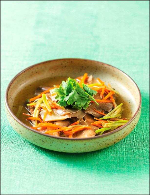 【家庭plus．駿馬奔騰好運來8-1】蔬食年菜 迎新春