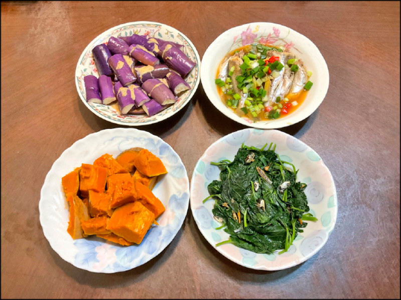 【家庭plus】我家的餐桌