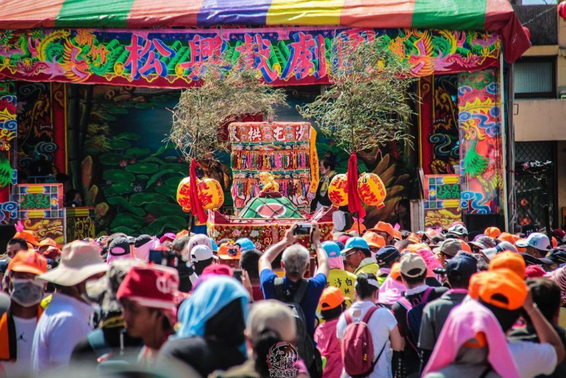 迎接全台瘋媽祖熱潮  雄獅推「減壓式朝聖」結合導覽與接駁