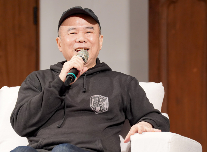 悲苦中長出的笑聲！「小人物」才是時代的主角 吳念真×陳玉勳談「庶民舞台」