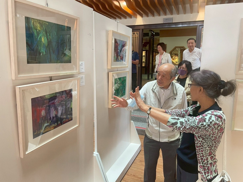 林享郎「執念‧新境」個展台南登場   客家風情與抽象創作並呈