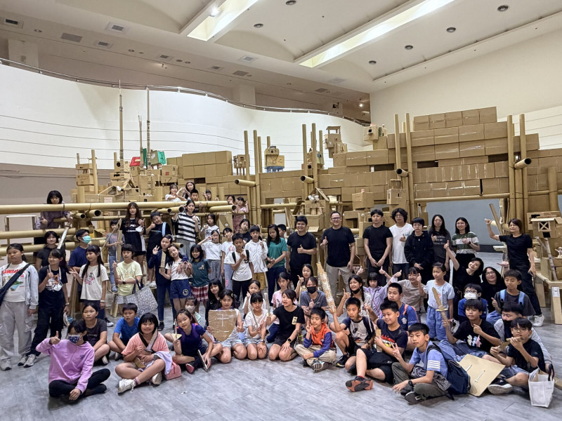 「紙製城市」台南生活美學館登場  群體創作打造想像城市