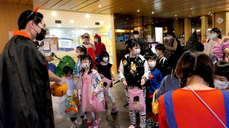 秋日住福容淡水漁人碼頭參加萬聖歡樂派對  沉浸「一日茶道」精心打造的香氛主題房
