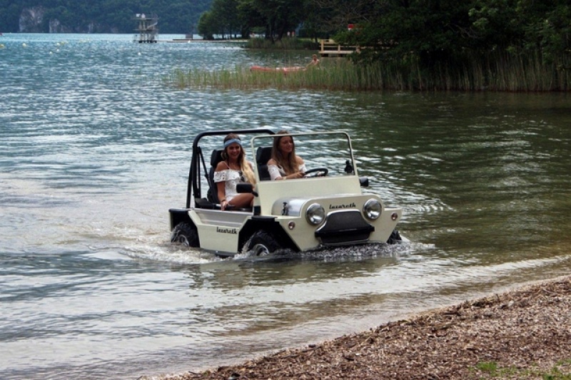 Moke Amphibie Lazareth