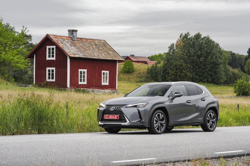 Lexus UX 250h