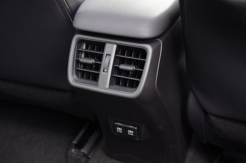 Lexus UX 250h