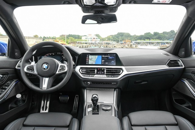 BMW 3系列