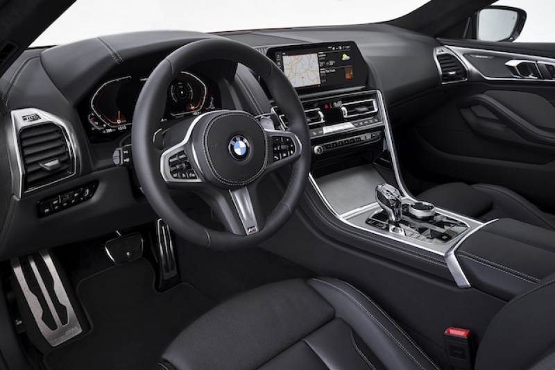 BMW M850i