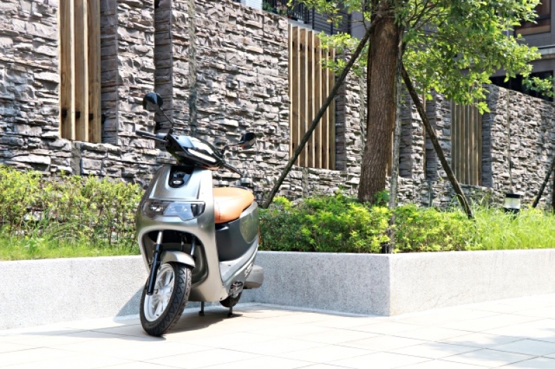 IE125