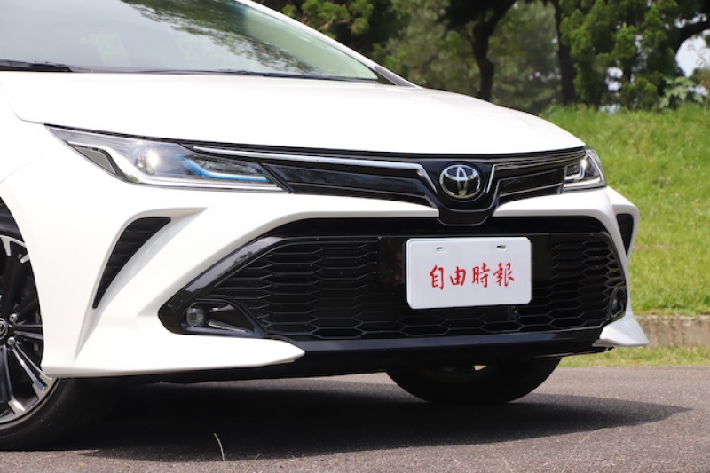 Toyota Altis GR Sport Hybrid