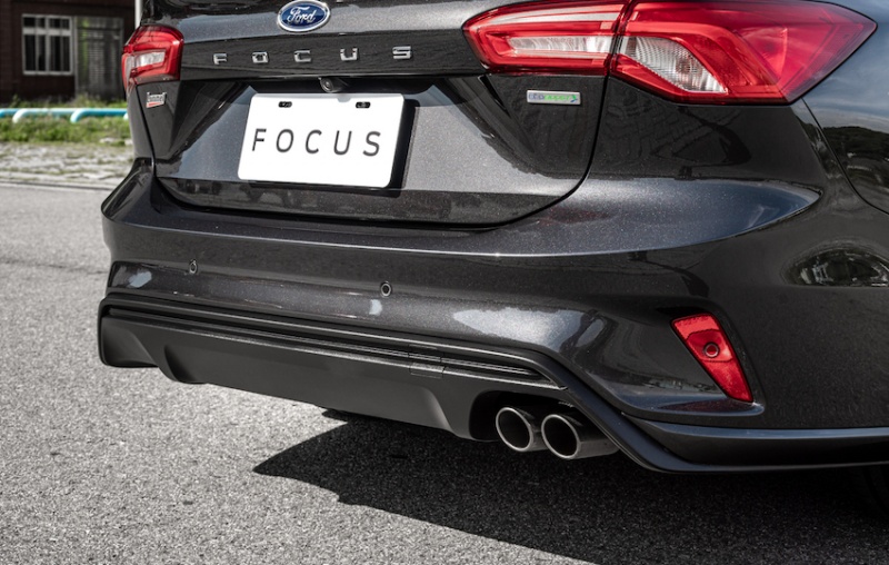 Ford Focus 四門 ST-Line Lommel