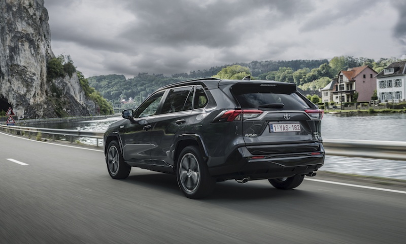 Toyota RAV4 Plug-in Hybrid 歐規