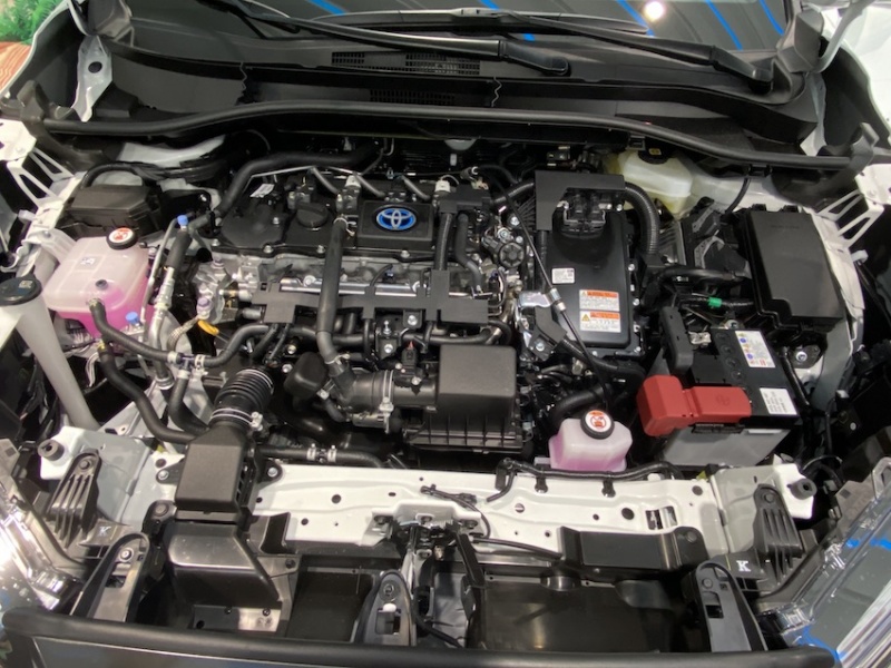 Toyota Corolla Cross 1.8 油電尊爵