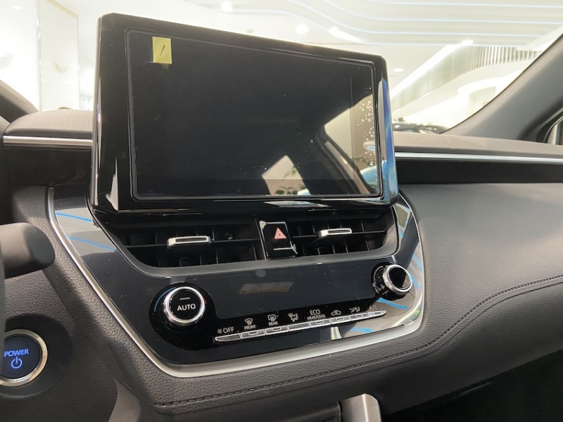 Toyota Corolla Cross 1.8 油電尊爵