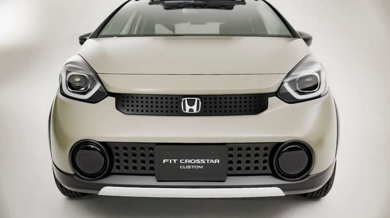 Honda Fit e：HEV Crosstar Custom