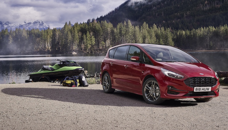 Ford S-Max Hybrid