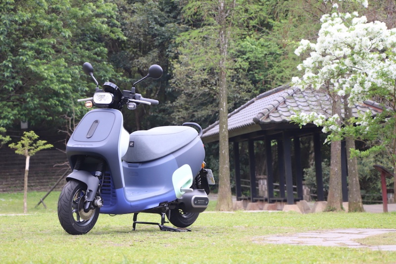 Gogoro Viva Mix 電音藍