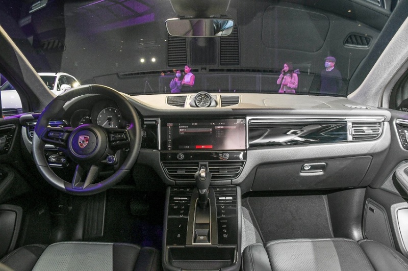 macan