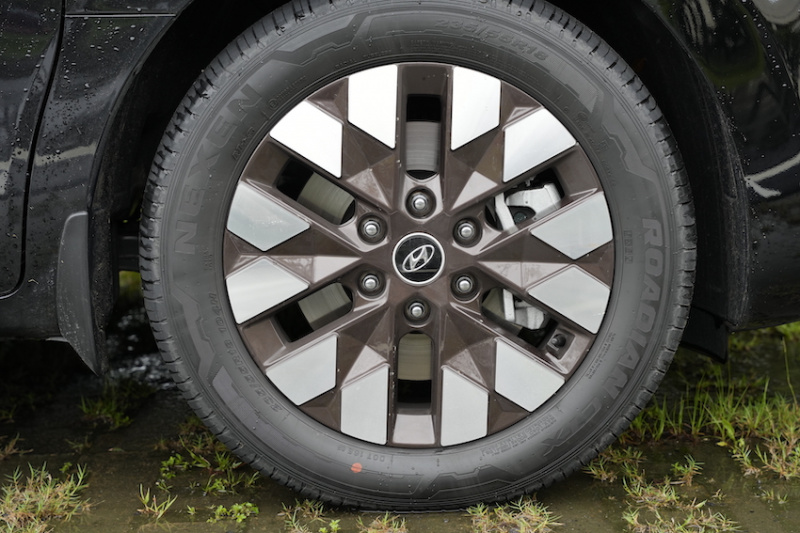 Hyundai Staria CEO