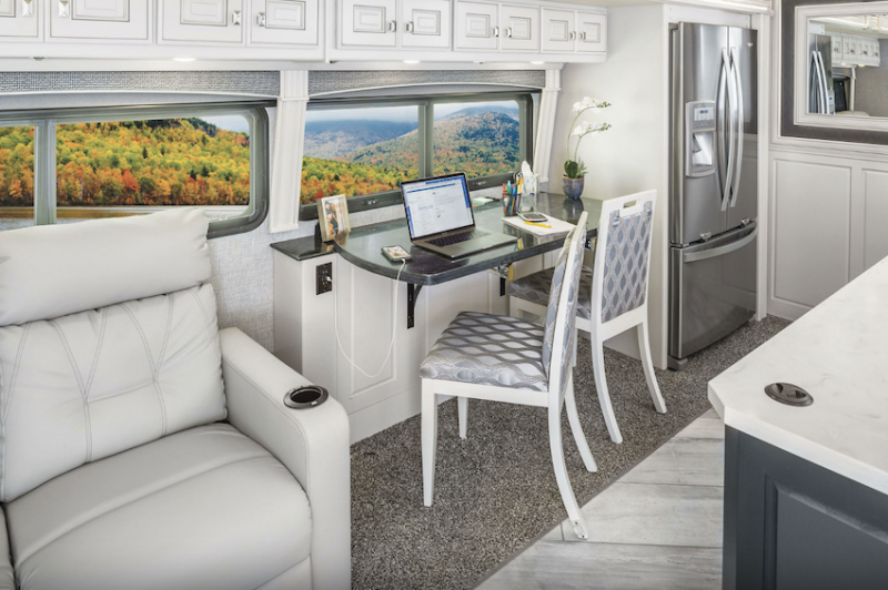Fleetwood Discovery LXE