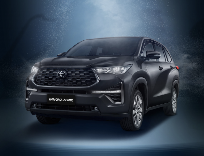Toyota Innova Zenix