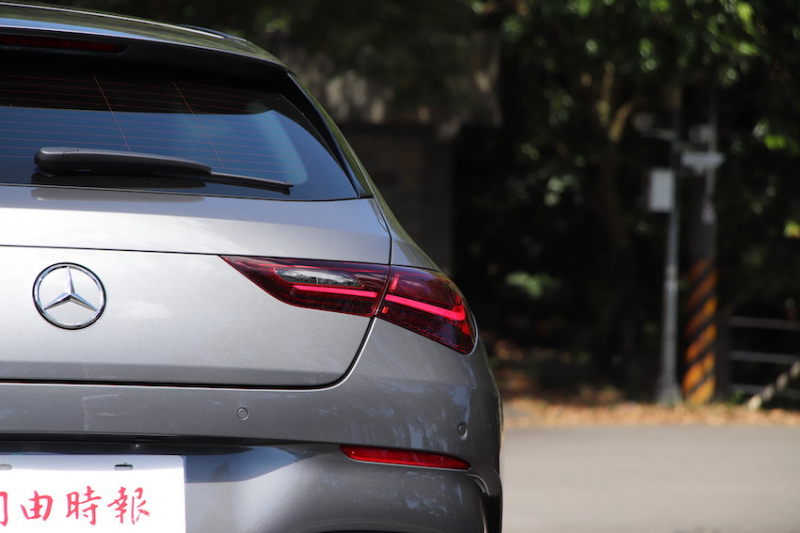 賓士 CLA 200 Shooting Brake 