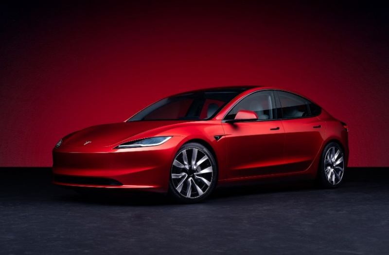 Tesla Model 3 煥新版