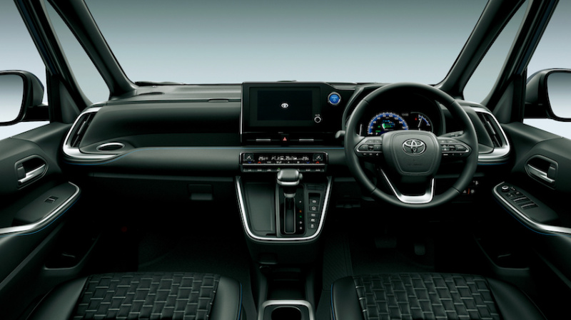 Toyota Voxy 第四代