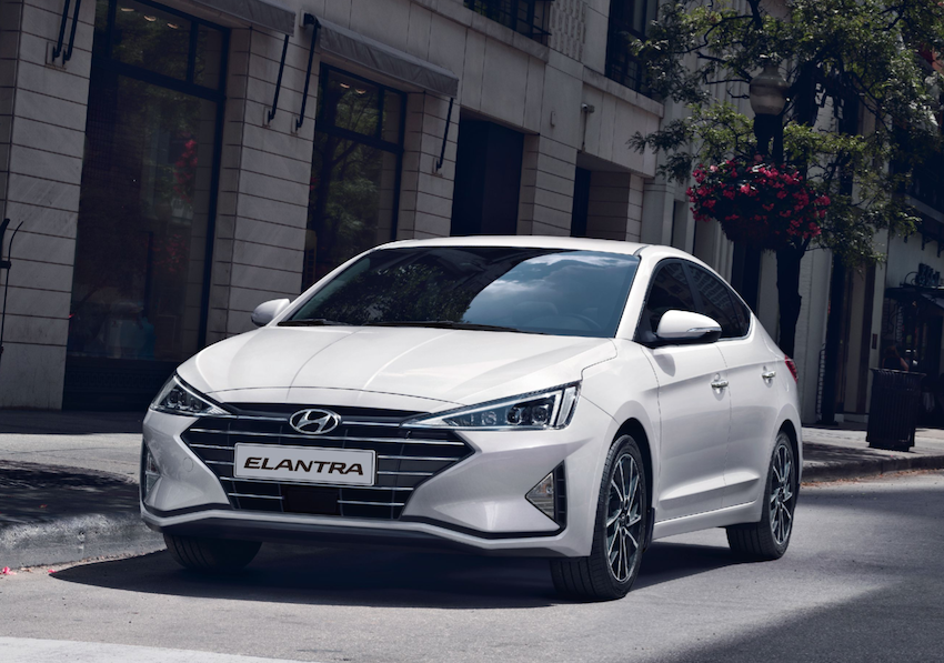 Hyundai Elantra 豪華