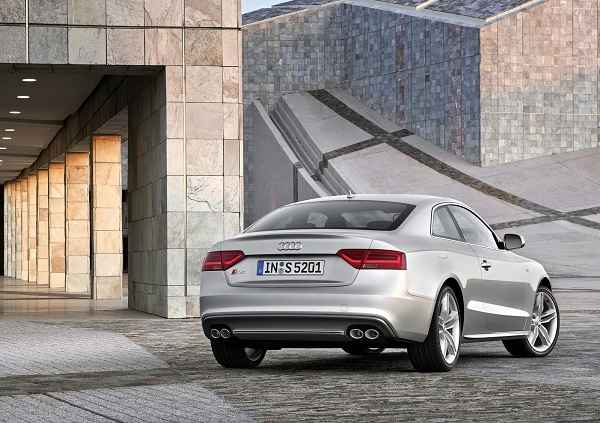 Audi - S5 車款簡介