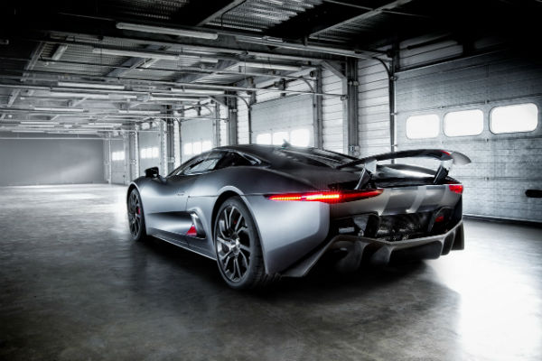 JAGUAR 打造頂尖超跑 C-X75 HYBRID
