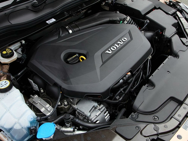 Volvo - V40 車款簡介