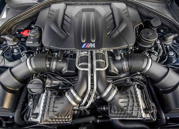 BMW - M5 車款簡介