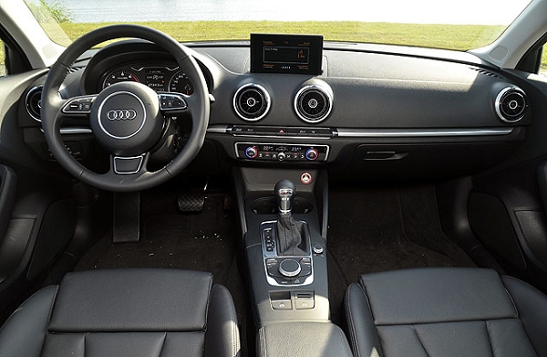 Audi - A3 Sedan 車款簡介