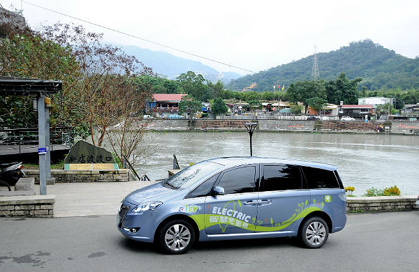 慶祝大台北電動車旅遊破三萬人旅次 格上租車舉辦嘉年華活動
