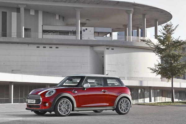 Mini - Cooper 3門版 車款簡介