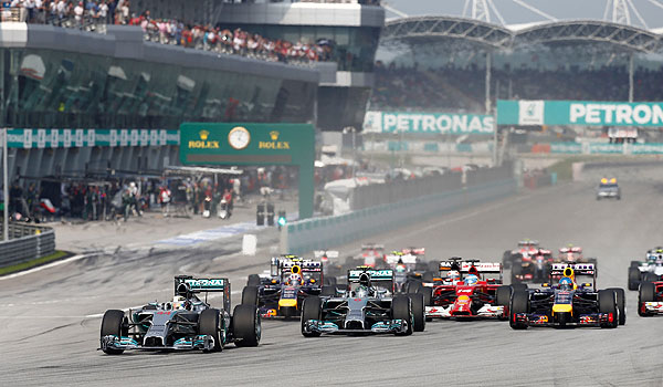 L. Hamilton 與 N. Rosberg 稱霸馬來西亞