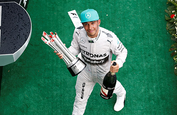 L. Hamilton 與 N. Rosberg 稱霸馬來西亞