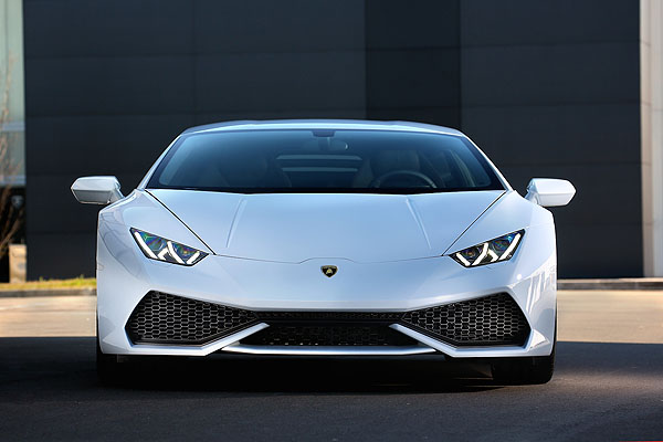 Huracán 首度於亞洲正式亮相