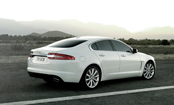 Jaguar - XF 車款簡介