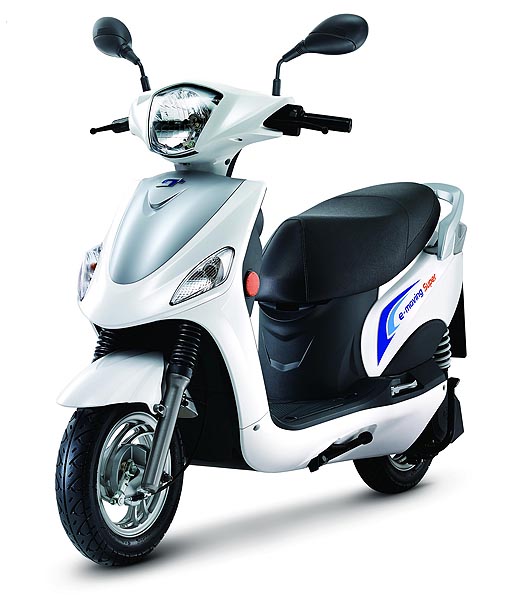 e-moving Super 獲「2014 台灣精品獎」