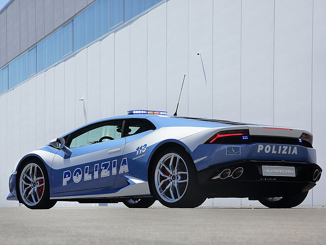 Lamborghini 捐贈 Huracán 給義大利警方