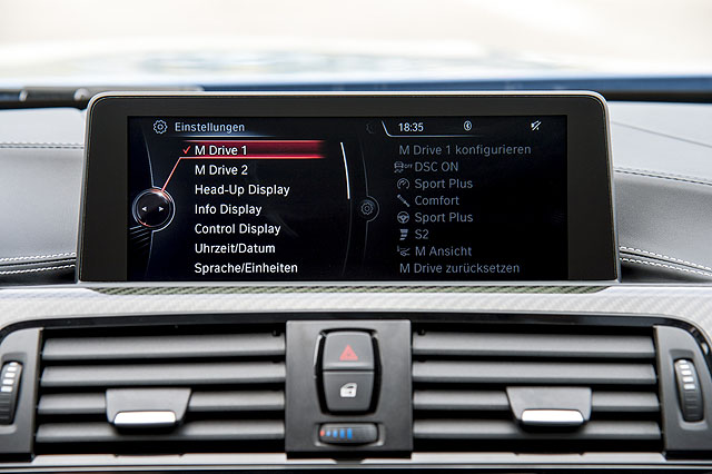 車上的M Drive系統可以設定DSC動態穩定控制系統、油門反應、電子避震器阻尼硬度、M Servotronic轉向系統、Drivelogic換檔邏輯模式及M款車況抬頭顯示器上秀出的資訊。