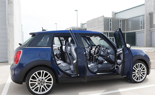 當 Mini 不再 Mini？ 5 門版本 Mini Cooper／Cooper S 海外發表